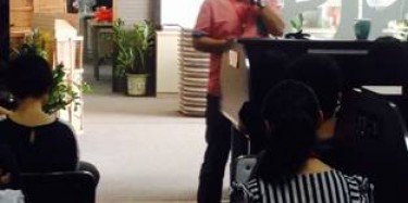 畢加展覽周例會：鼓勵先進，總結(jié)得失