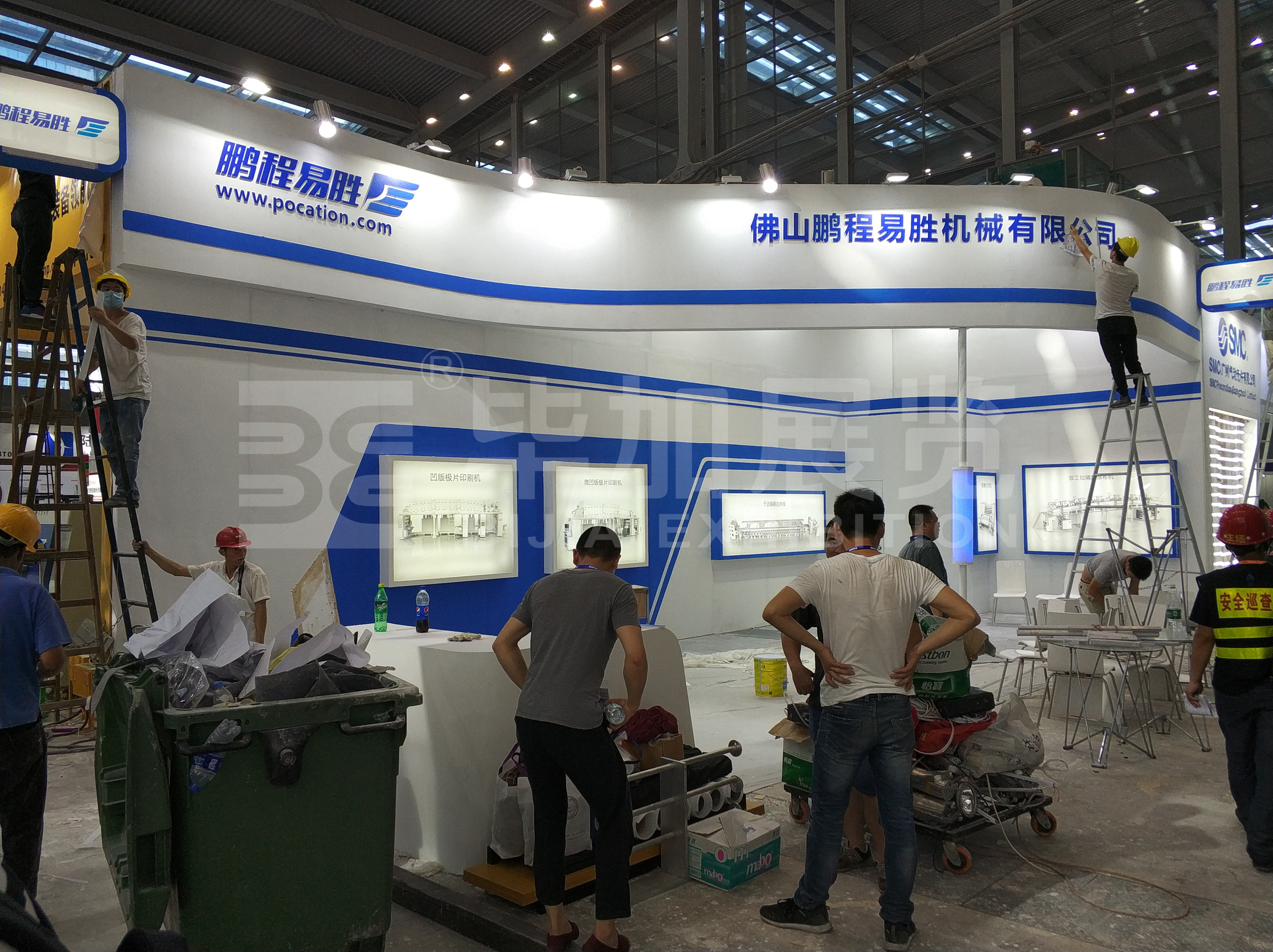 鵬程易勝—電池展展覽設(shè)計 鵬程易勝—電池展展覽設(shè)計