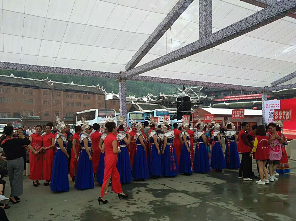 美食節(jié)服裝秀活動(dòng)設(shè)計(jì)搭建 美食節(jié)服裝秀活動(dòng)設(shè)計(jì)搭建